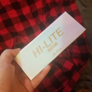 LimeCrime Opals Highlight palette